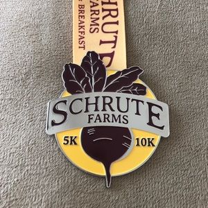 Schrute Farms 5k 10k medal